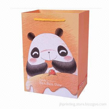 Cute Paper Bag, Made of 157gsm Art Paper, OEM Samples are Ready in 3 Days